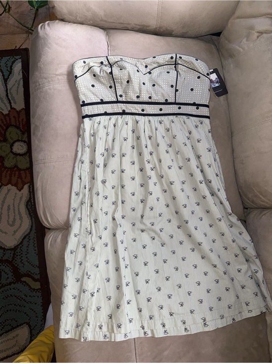 Kimchi Blue Dresses & Skirts - Kimchi Blue Cream and Black Polka Dot Strapless Mini Dress
